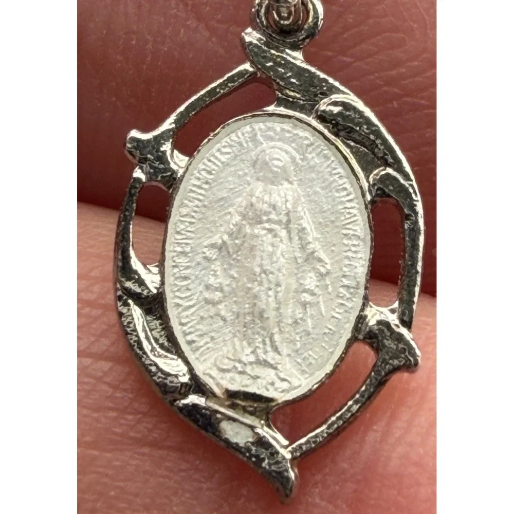 Vintage Sterling Silver Chapel White Enamel Miraculous Medal Baby Pin 1